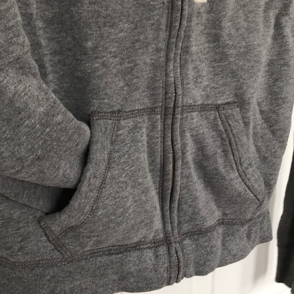Grey zip up a&f logo hoodie - Picture 4 of 6